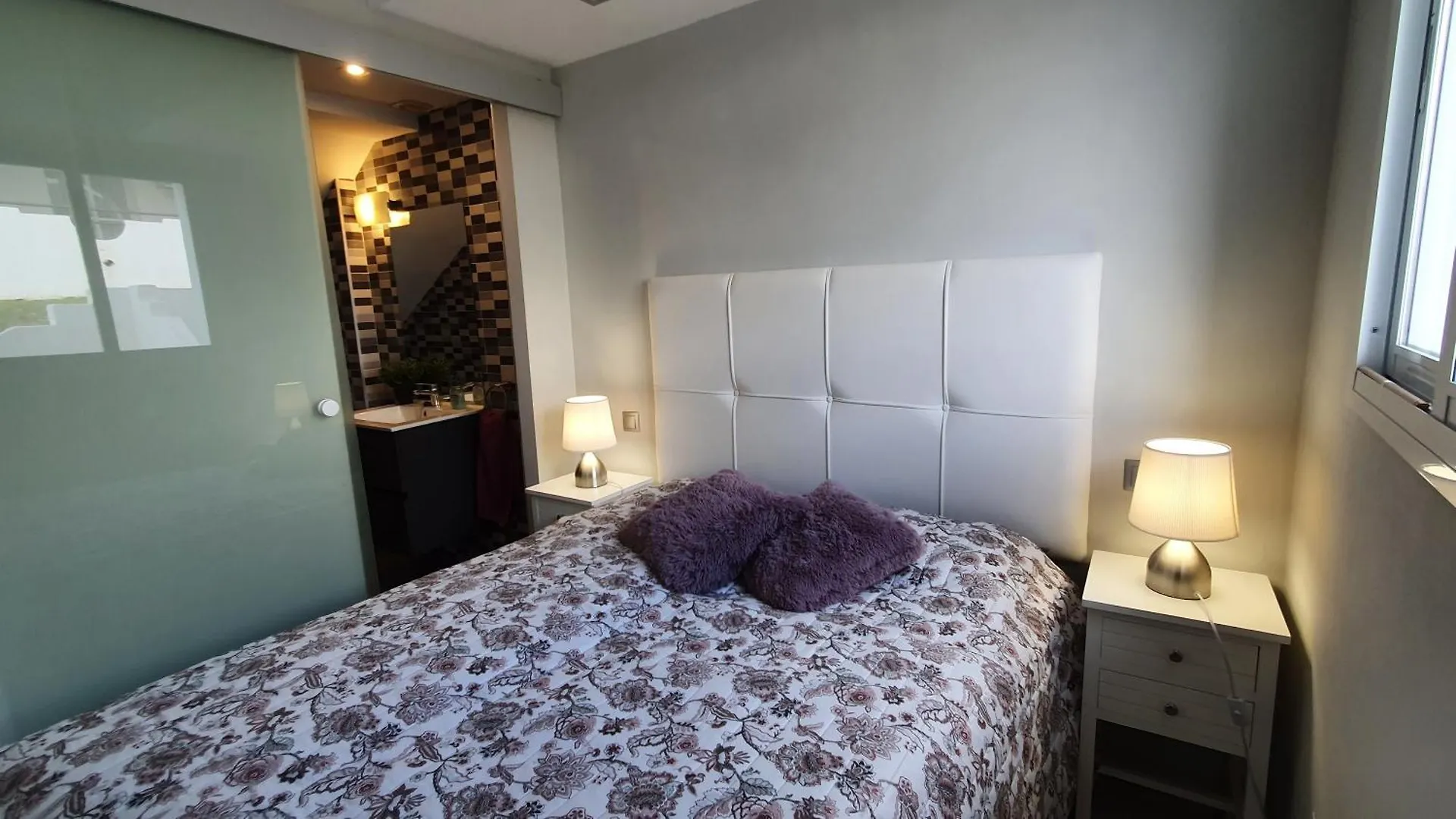 Nice Duplex Home, Marbella, See View, Hotel Resort Apartment