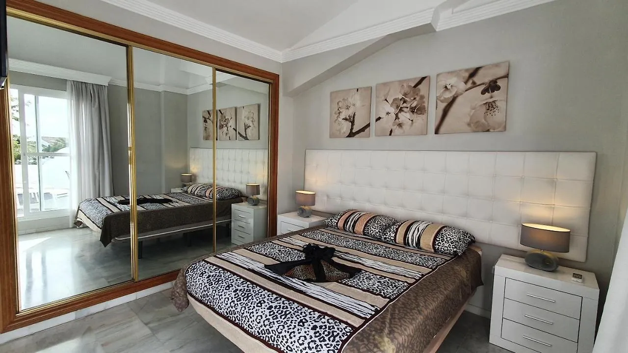 Nice Duplex Home, Marbella, See View, Hotel Resort 0*, Marbella Spanyolország